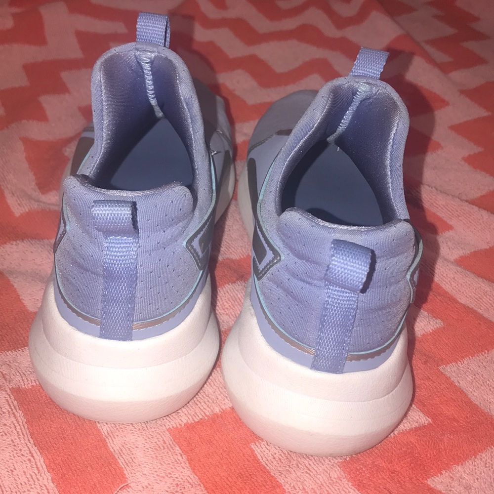 pumas - Picture 2 of 4